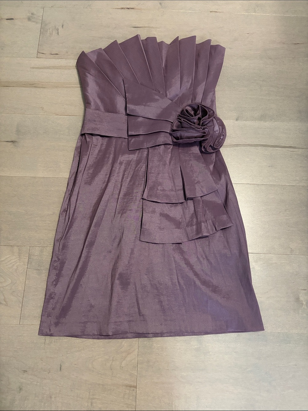 Like New Forever 21 Strapless Rosette Pleated Dress
